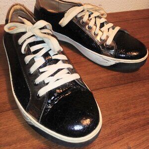 JOHNSTON & MURPY WOMEN'S BLK PATENT/SNAKESKIN 'MOD'& 50'S LOOK SNEAKERS SIZE 8.5